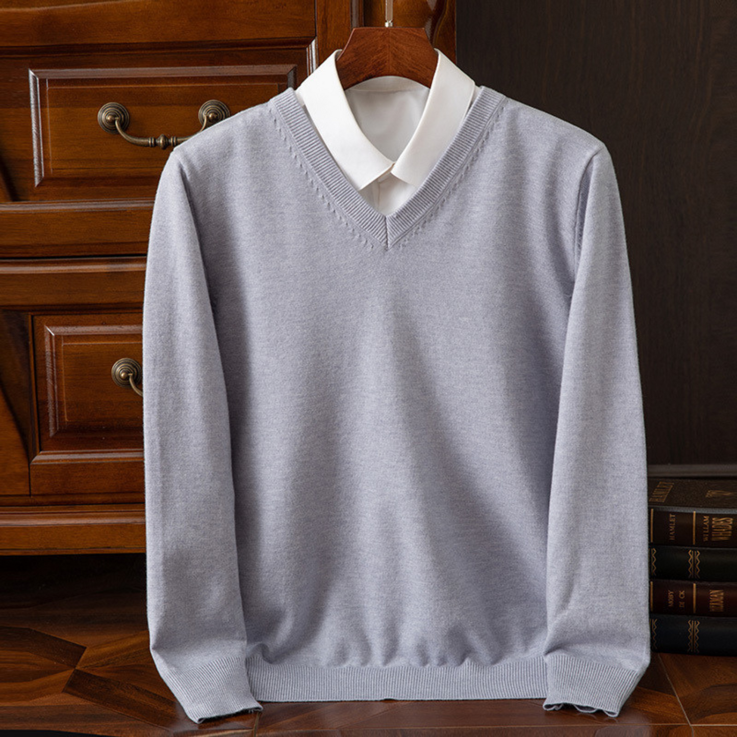 Maglione chic con scollo a V