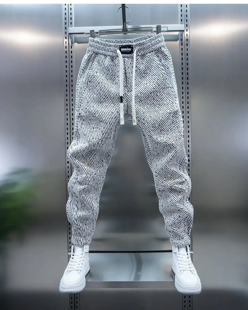 Pantaloni casual con motivo