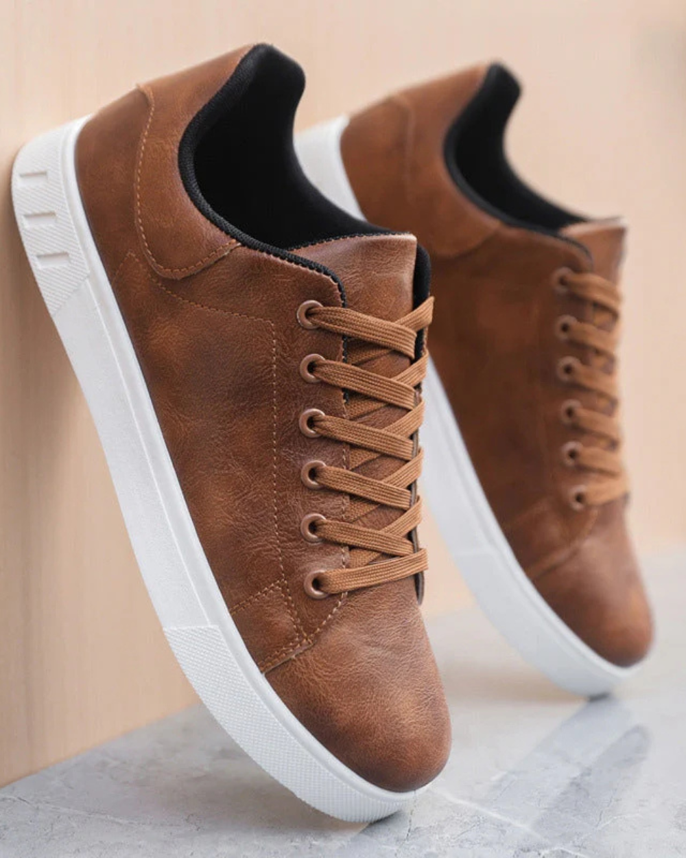 Corrado - Sneakers classiche in pelle
