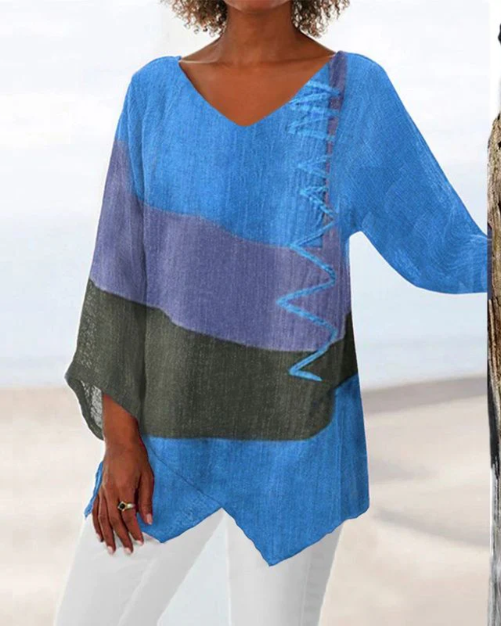 Top elegante da donna con scollo a V