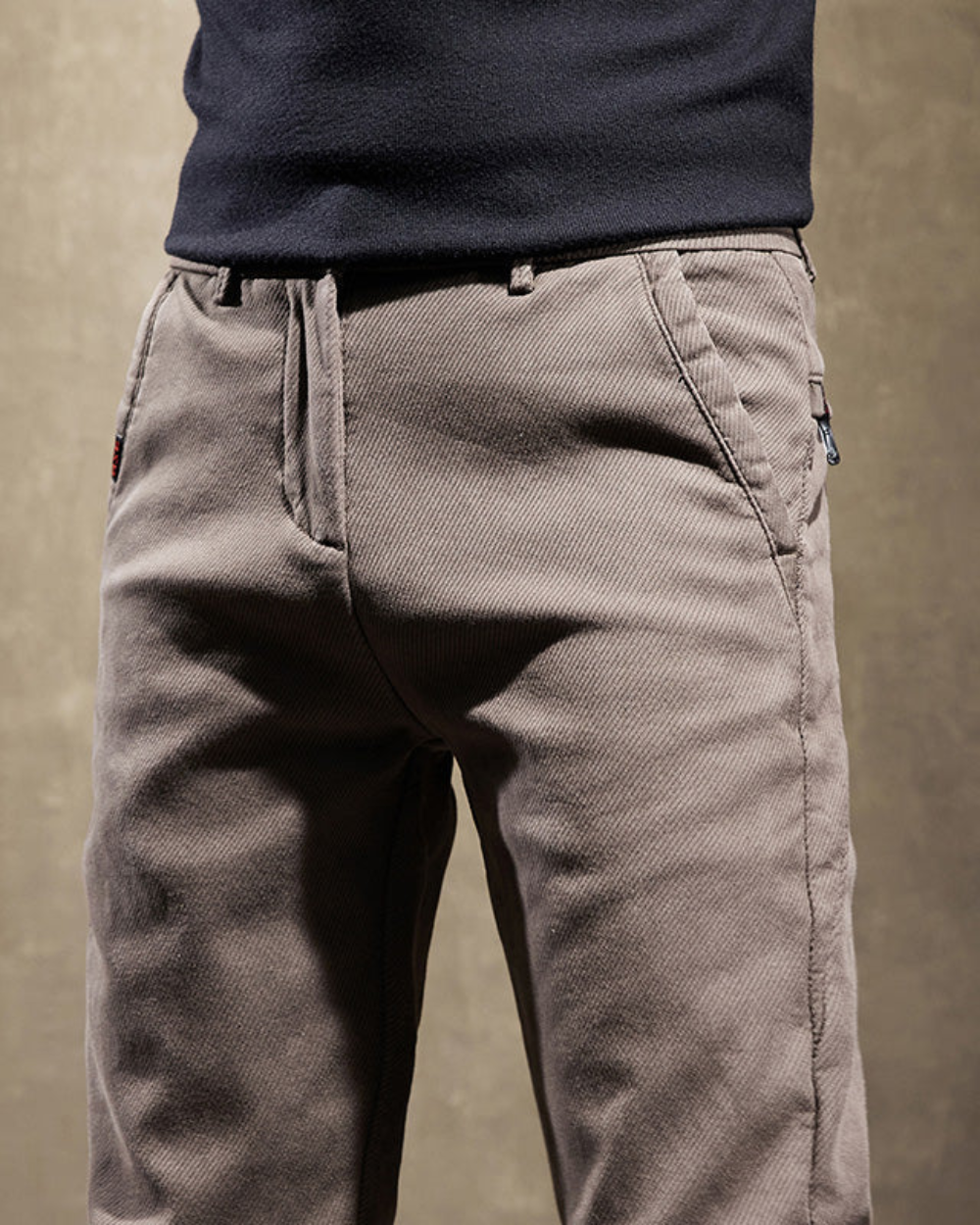 Pantaloni casual slim fit