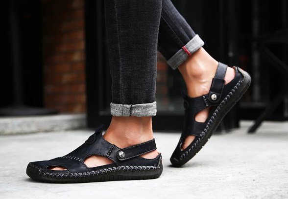 Sandali classici in pelle