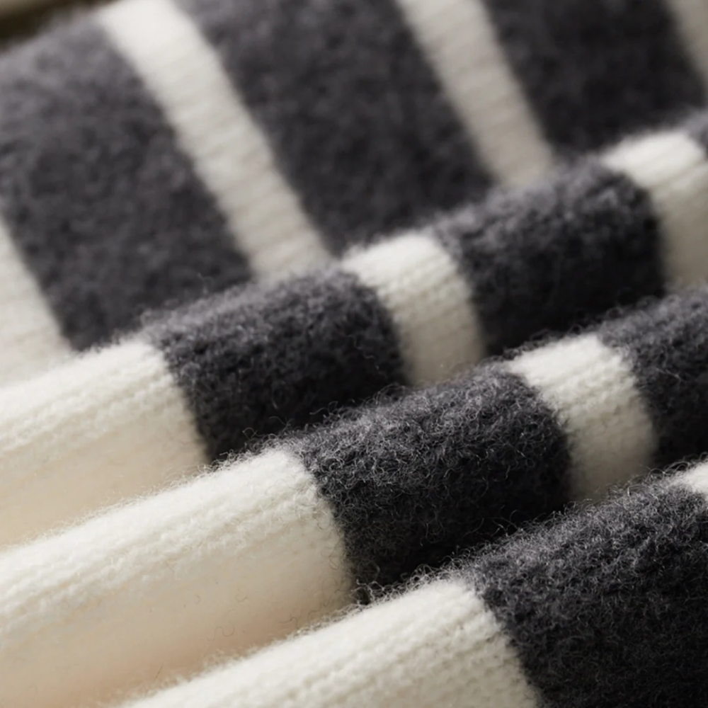 Felpa con cappuccio Arezzo in lana merino