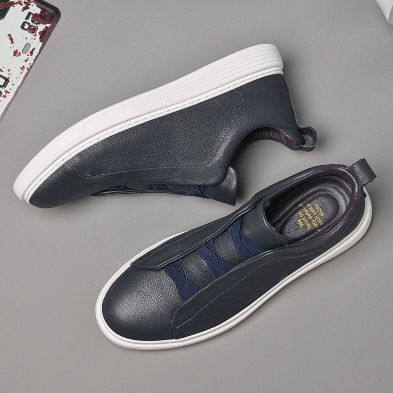 Scarpe in pelle alla moda