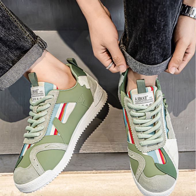 Scarpe eleganti e retrò