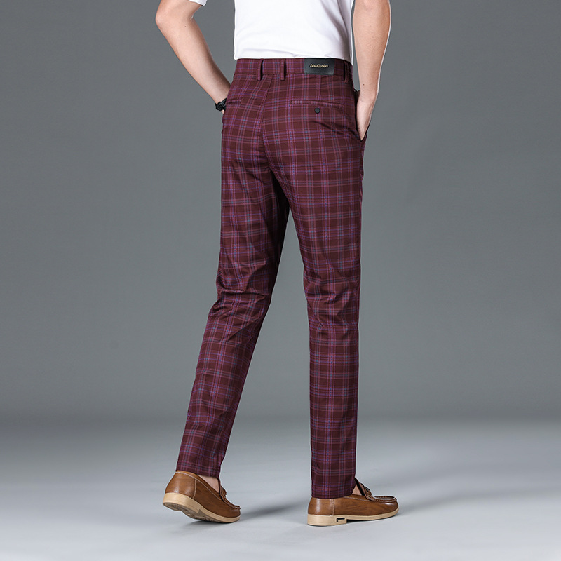Pantaloni business a quadri