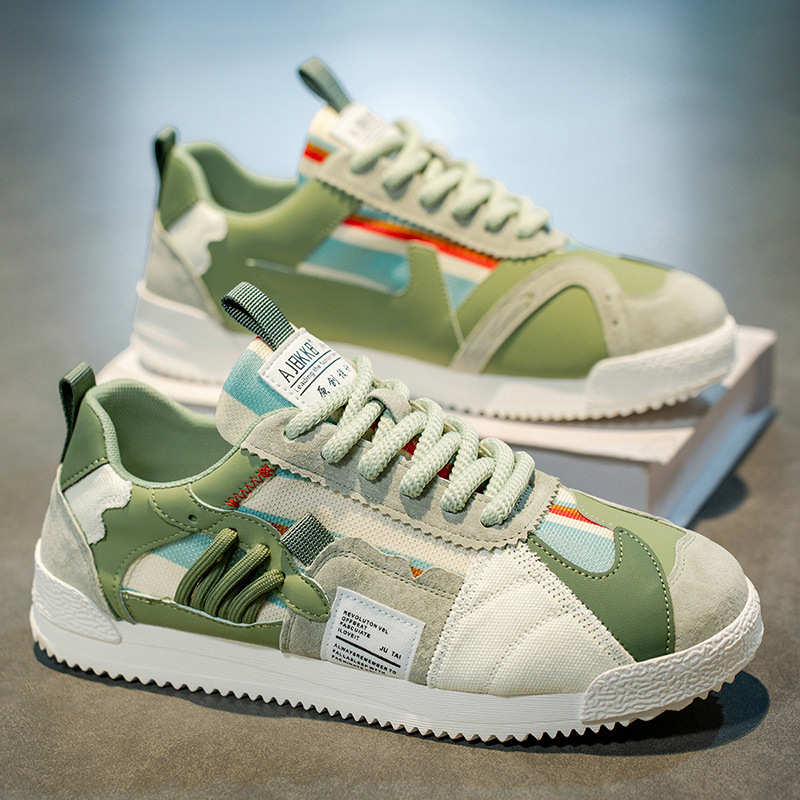 Scarpe eleganti e retrò