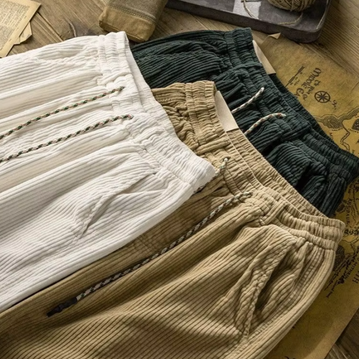 Pantaloncini eleganti in velluto a coste