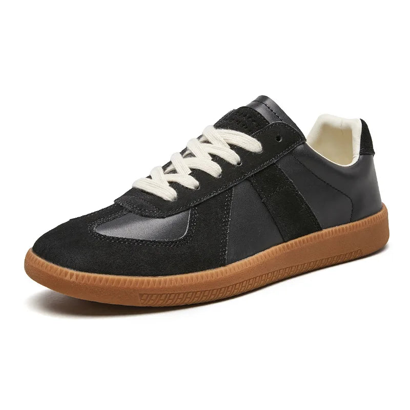 Scarpe eleganti e retrò
