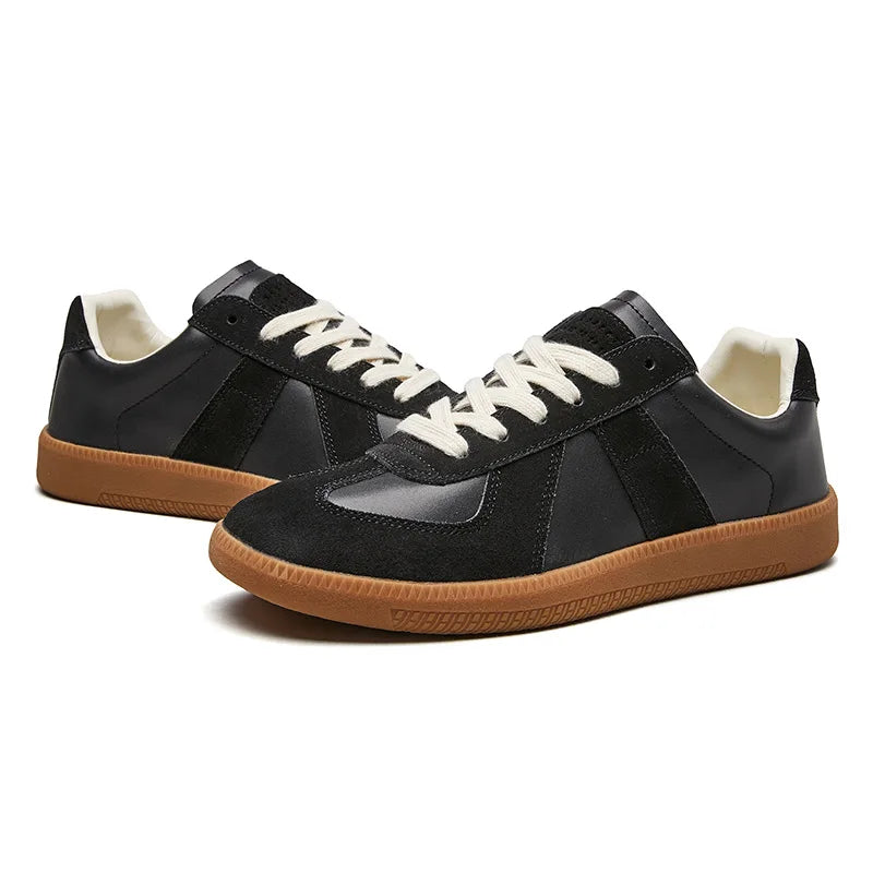 Scarpe eleganti e retrò