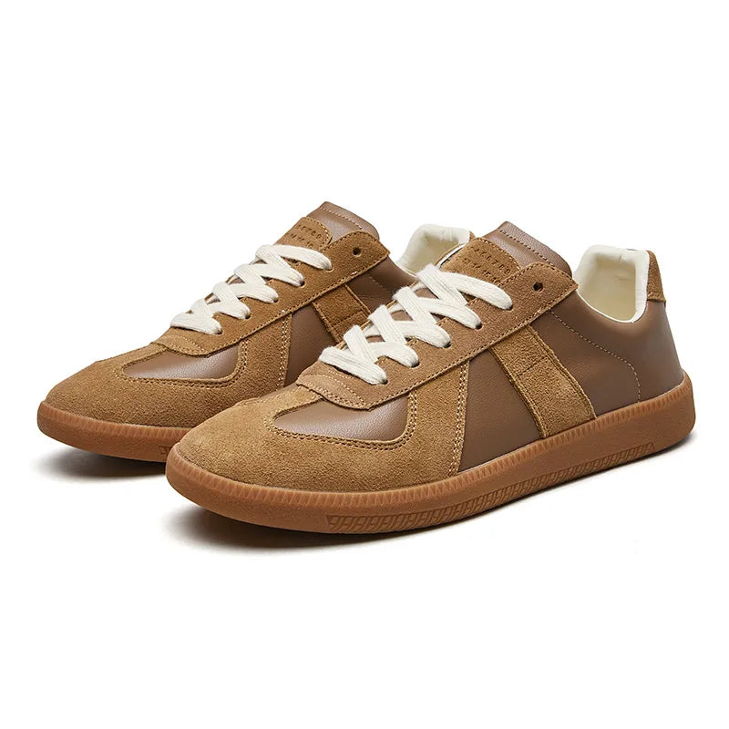 Scarpe eleganti e retrò