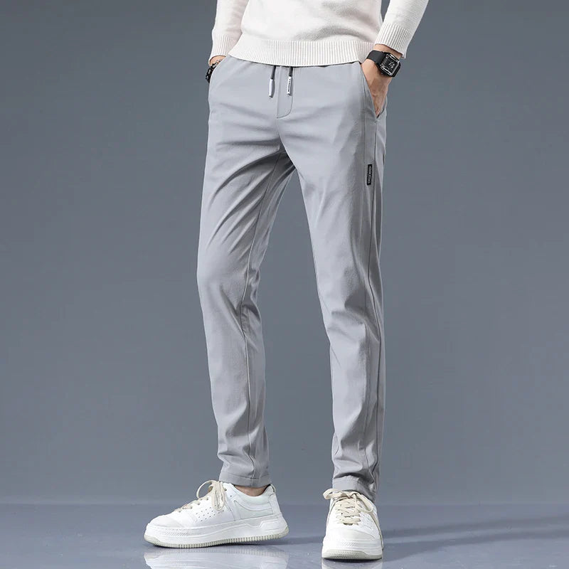 Pantaloni eleganti slim fit