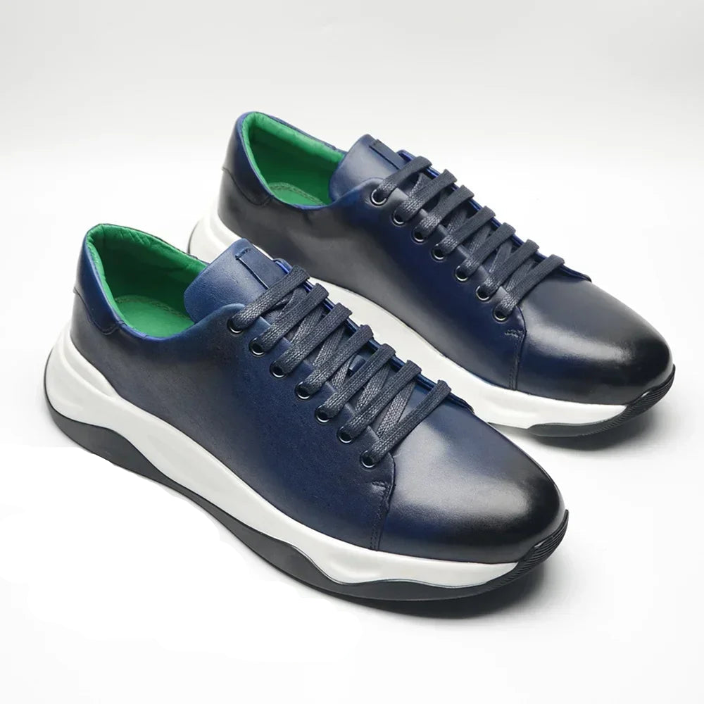 Scarpe in pelle di vacchetta alta