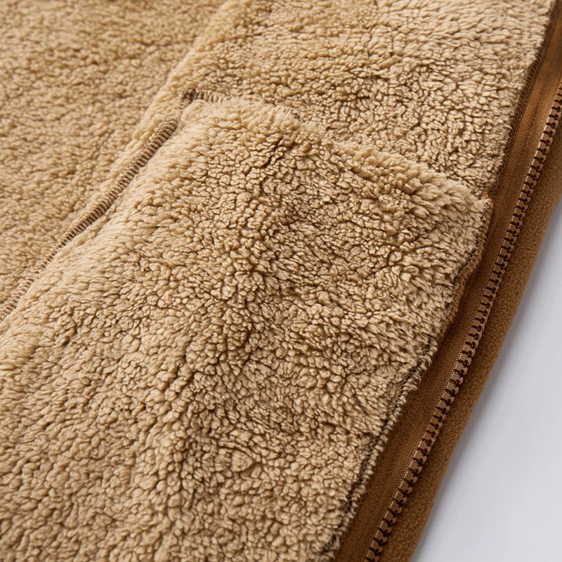 Accogliente giacca foderata in pile