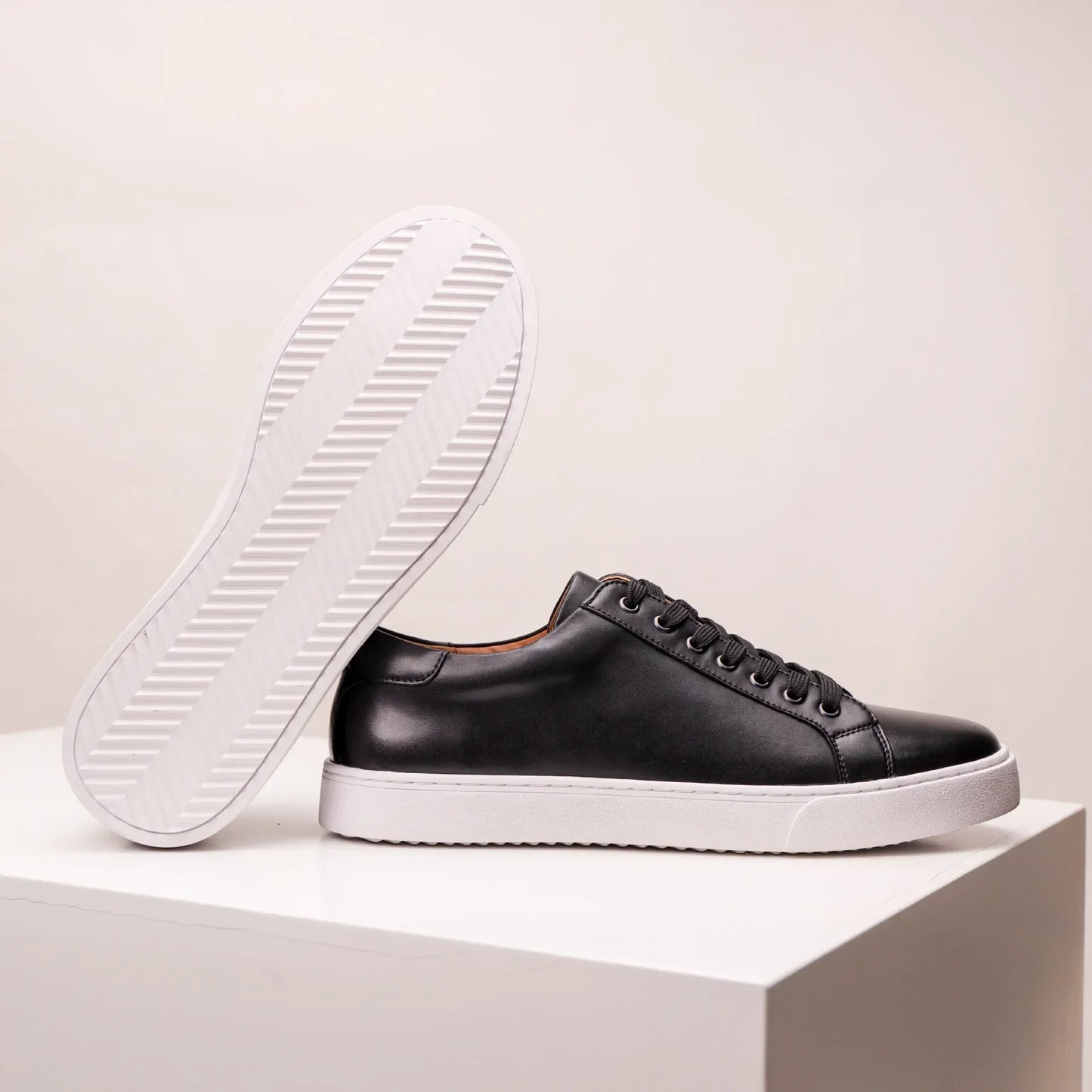 Sneakers in vera pelle