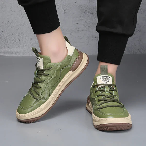 Scarpe in pelle a suola alta
