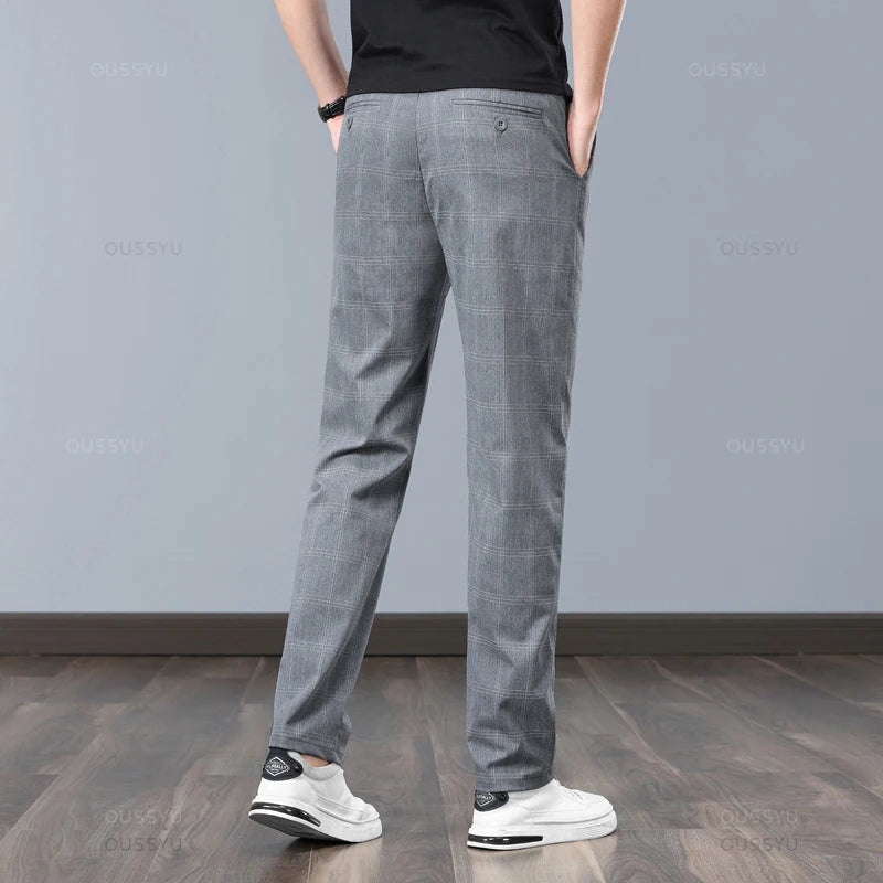 Pantaloni elasticizzati a quadri