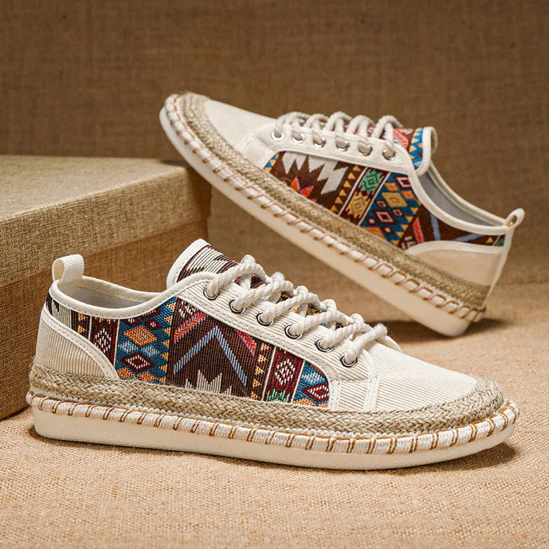 Scarpe di tela eleganti