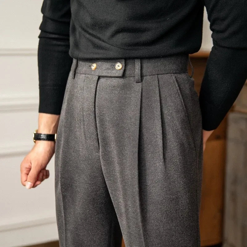 Pantaloni chic a vita alta