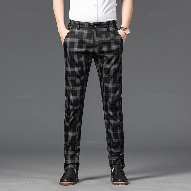 Pantaloni eleganti a quadri