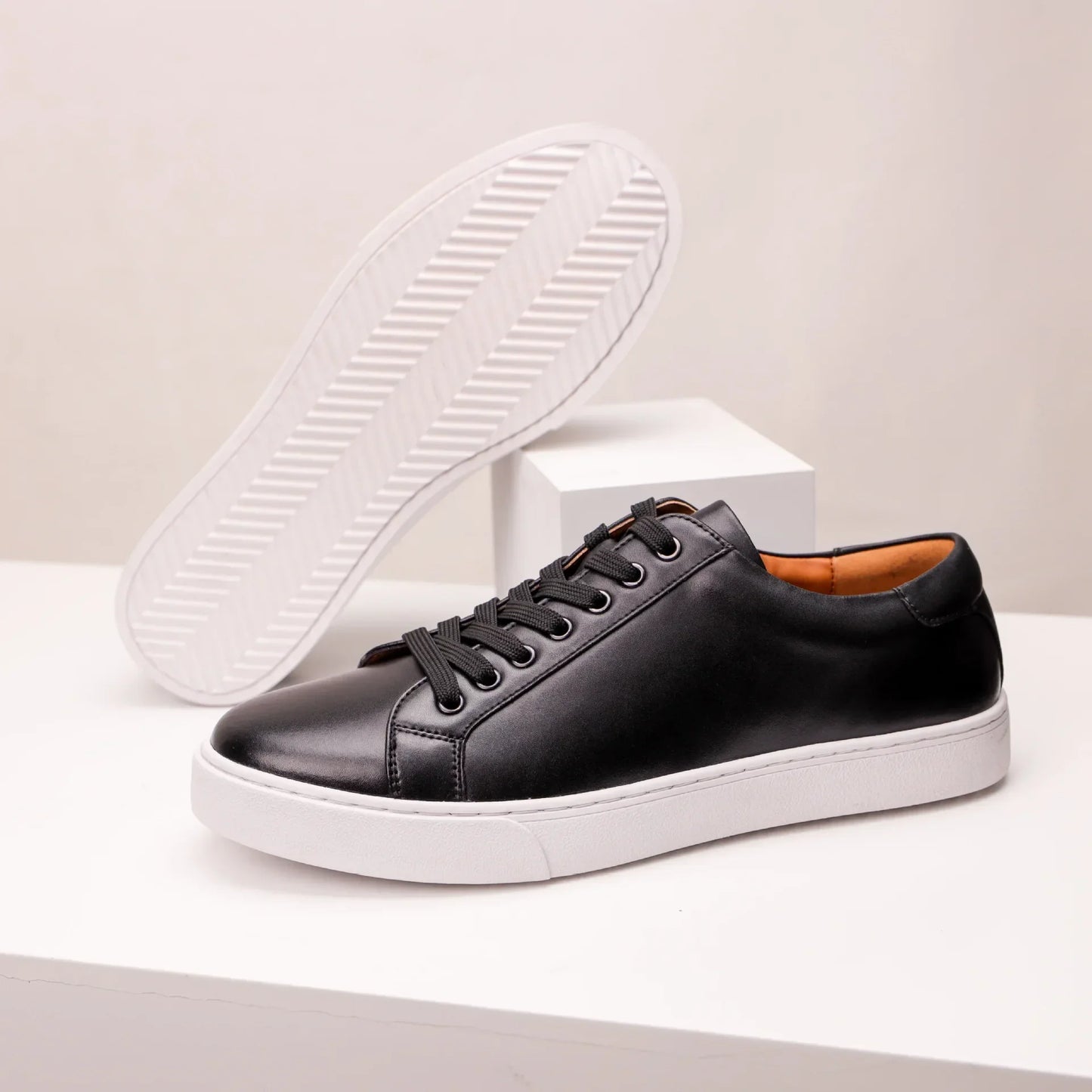 Sneakers in vera pelle