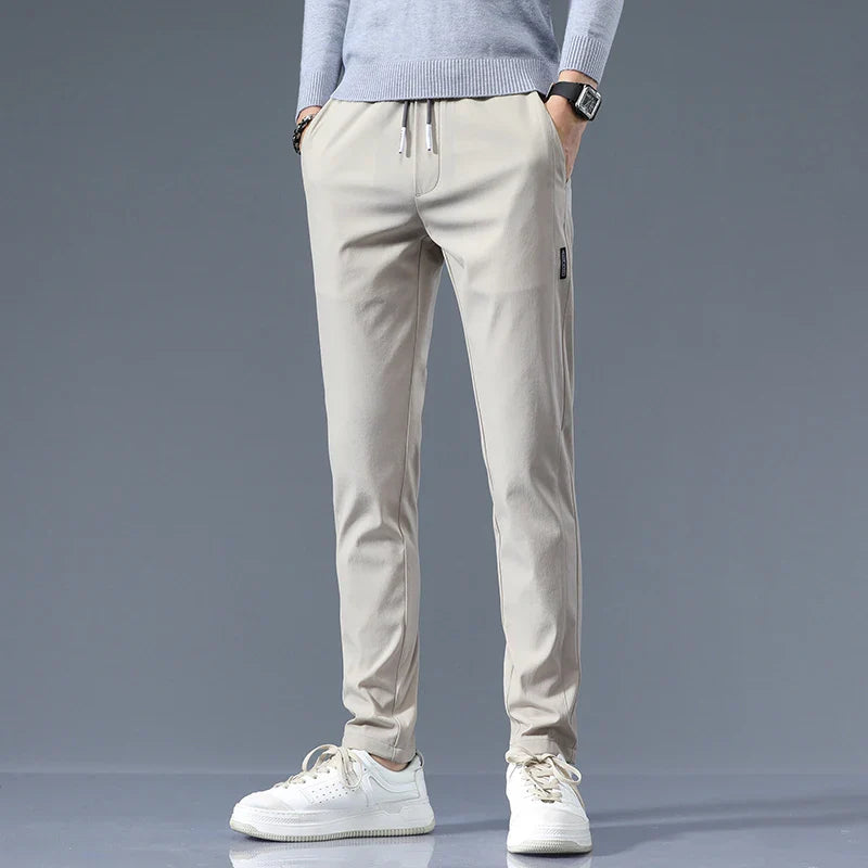Pantaloni eleganti slim fit