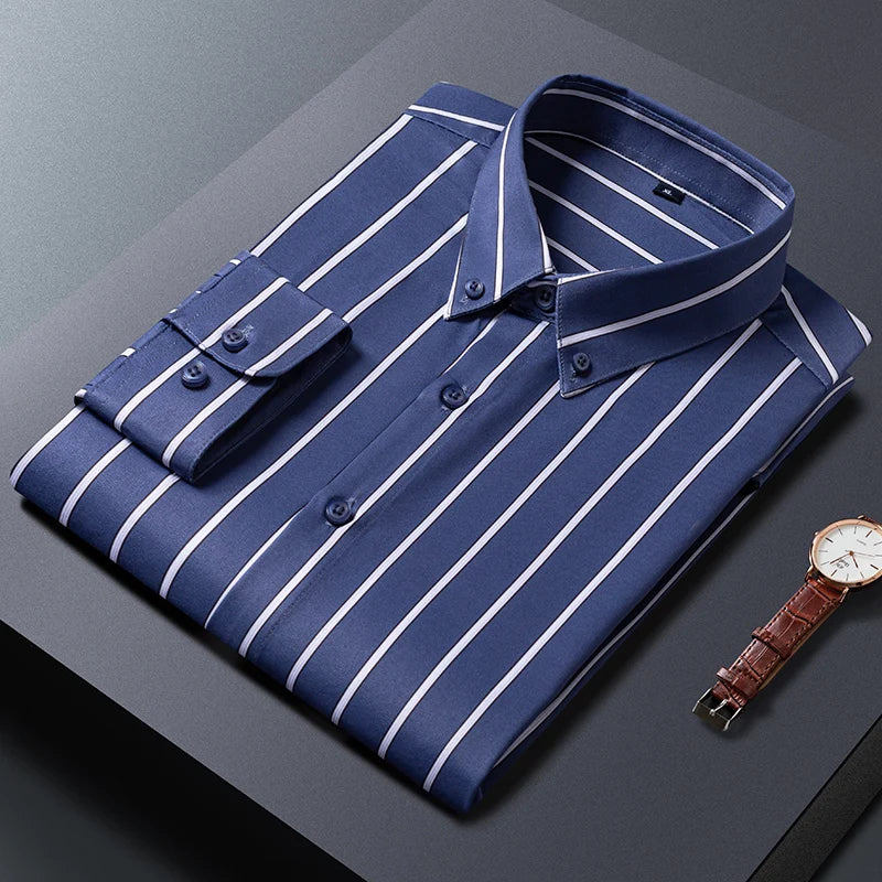 Camicia da uomo a righe eleganti