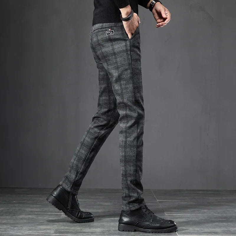 Pantaloni casual a quadri