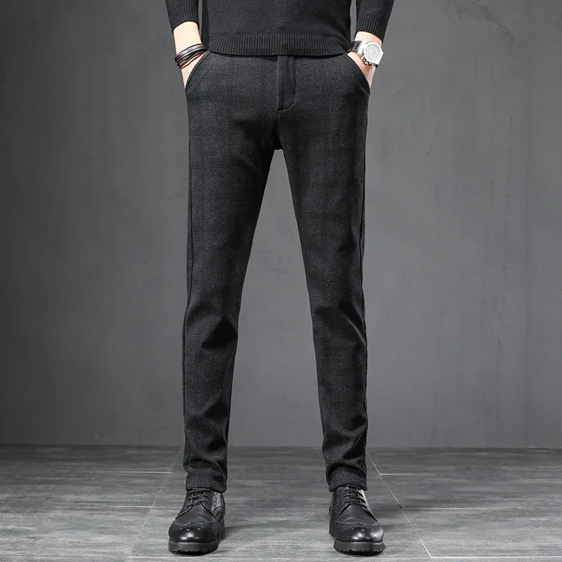 Pantaloni casual a quadri