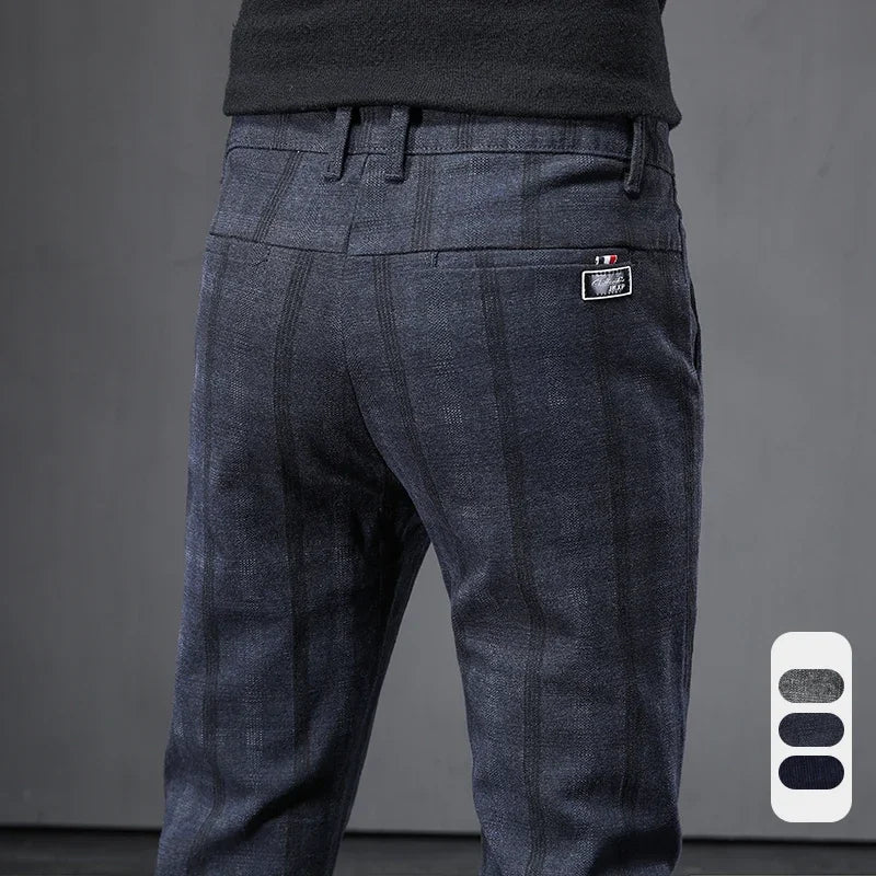 Pantaloni casual a quadri
