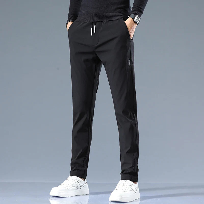Pantaloni eleganti slim fit