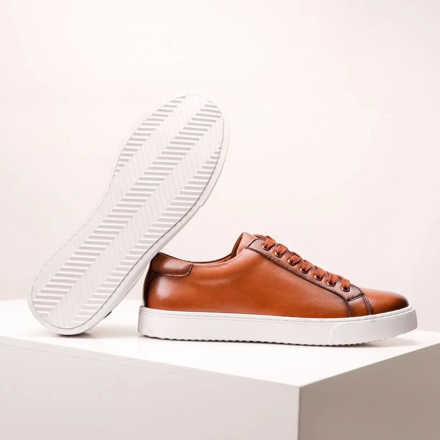 Sneakers in vera pelle