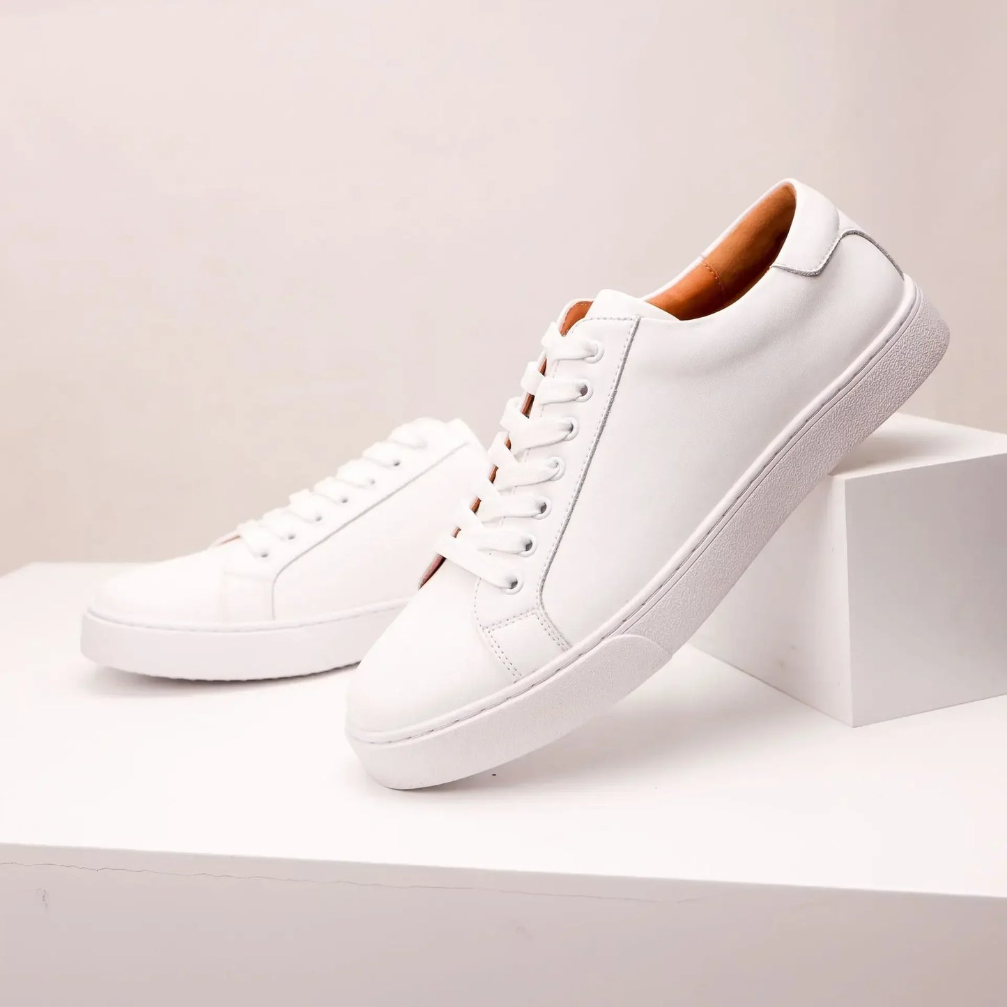 Sneakers in vera pelle