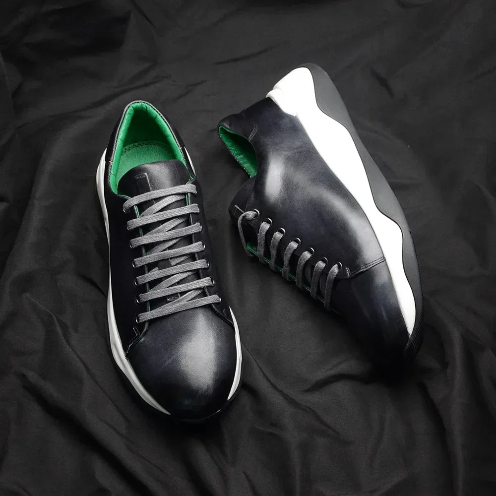 Scarpe in pelle di vacchetta alta