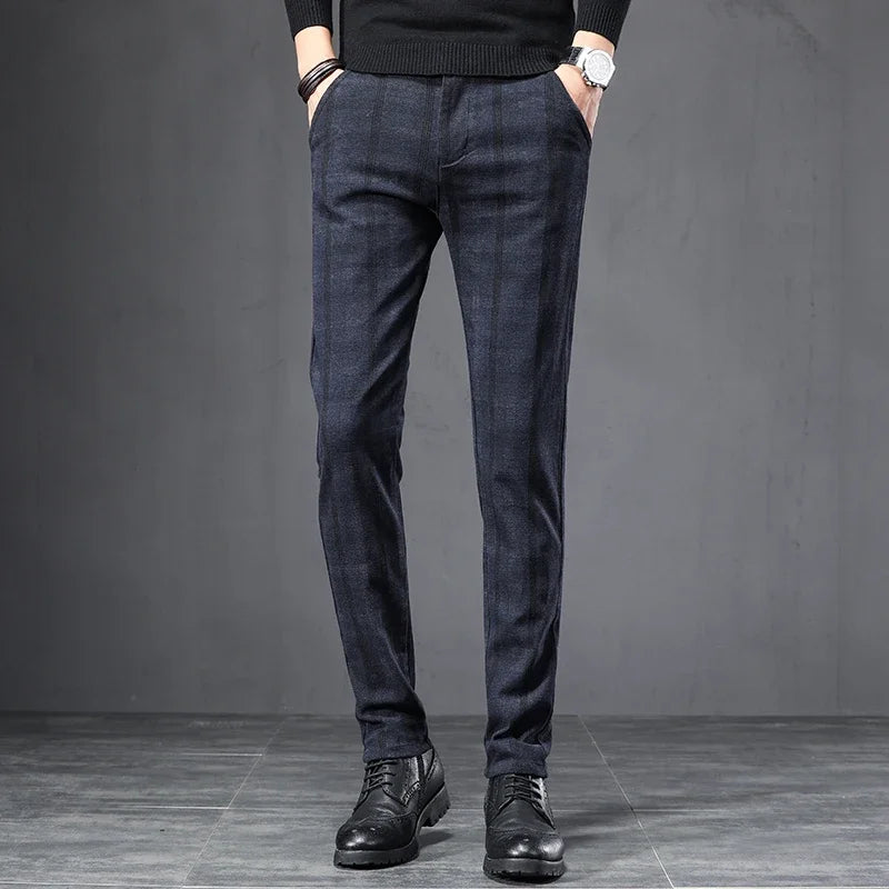 Pantaloni casual a quadri