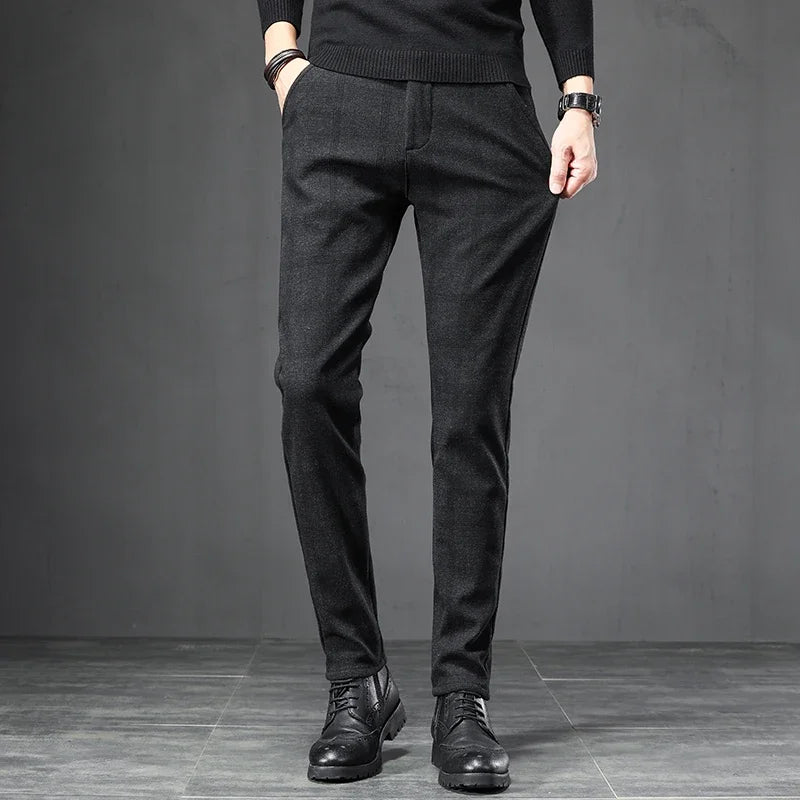 Pantaloni casual a quadri