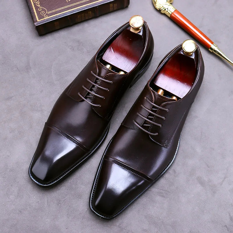 Scarpe da lavoro in pelle chic