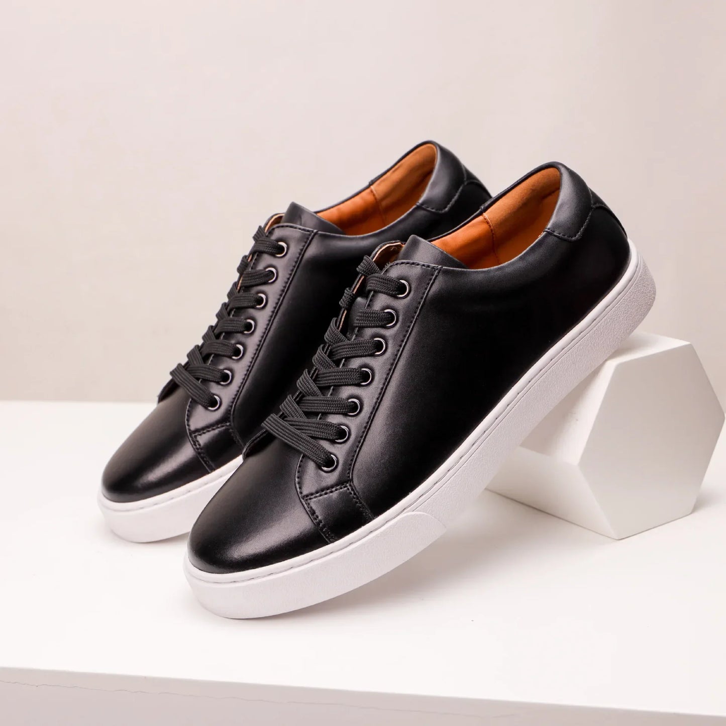 Sneakers in vera pelle