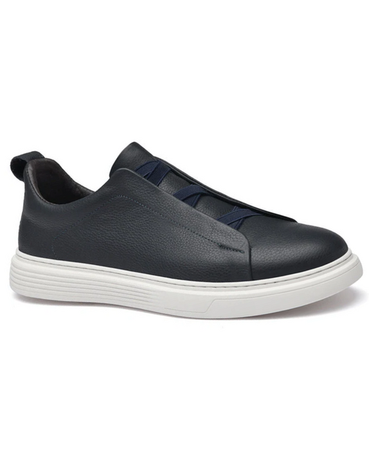 Scarpe in pelle alla moda