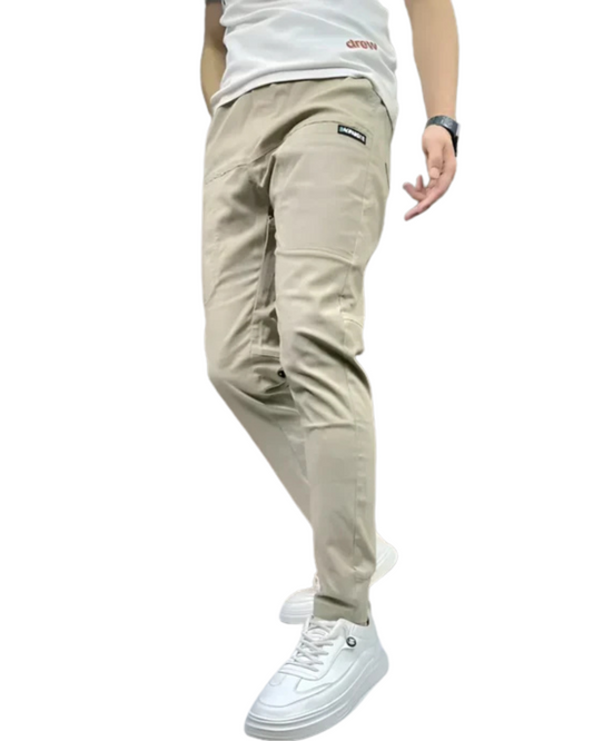 Pantaloni cargo alla moda