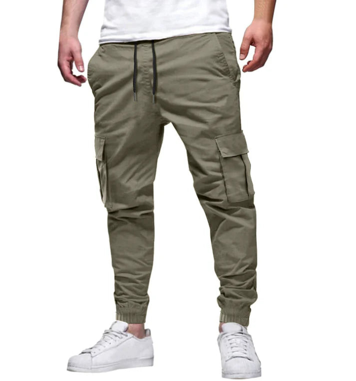 Pantaloni cargo