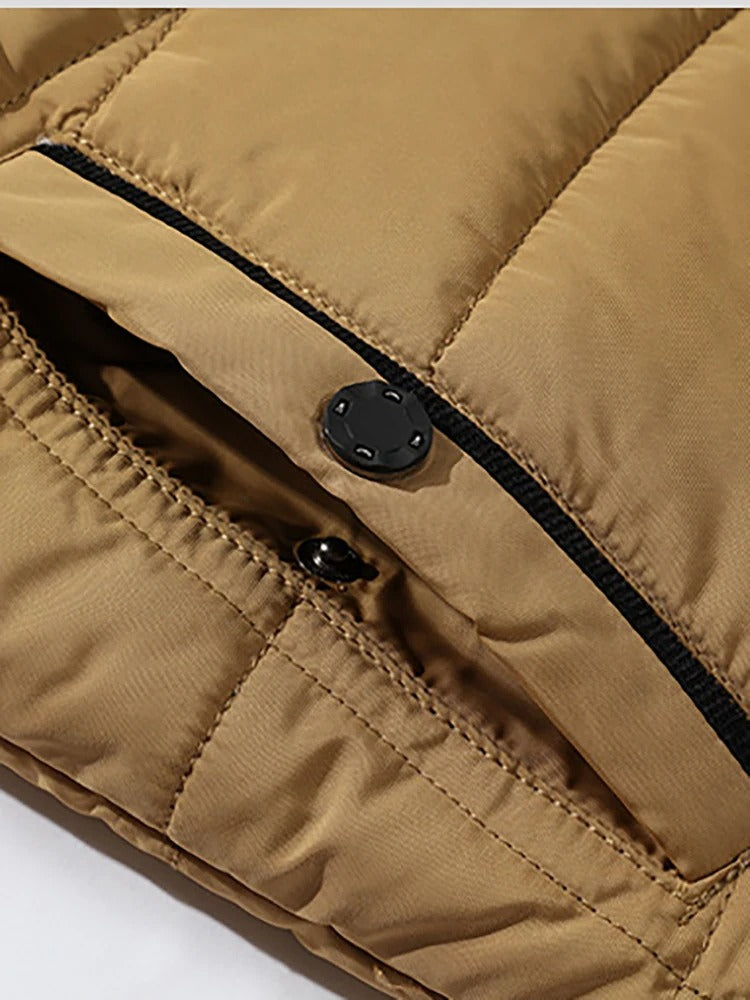 Elegante giacca in pile con cappuccio