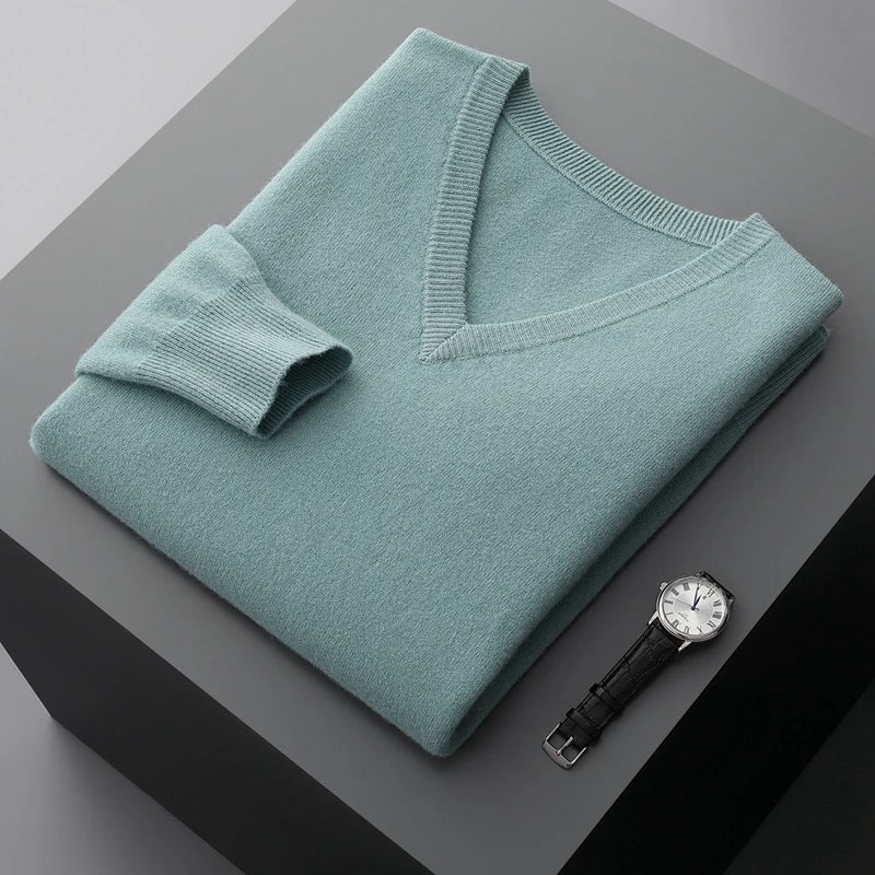 Maglione in lana con scollo a V